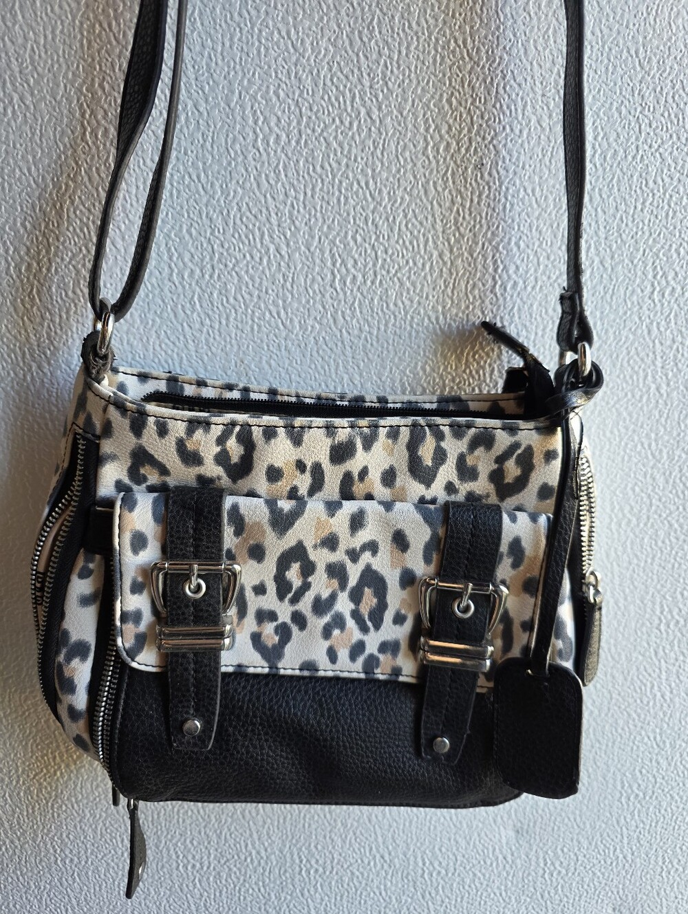 Jessica Simpson Y2K Grunge Boho Leopard Print Crossbody Shoulder Bag Black Y2K